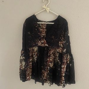 Intermix Women's "Kenai" Floral Babydoll Blouse/Top Sz P (XS)